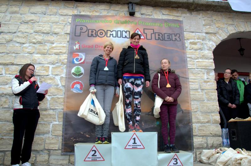 P18-211